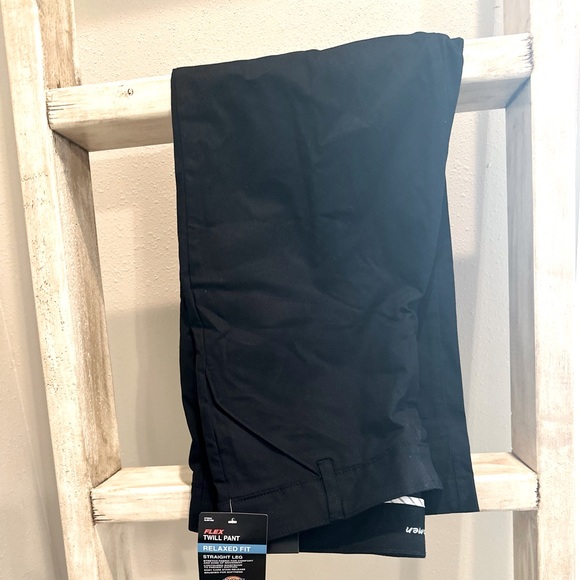 NWT Women’s Dickies Flex Relaxed Straight Work Pants - 12 Short - Picture 7 of 7